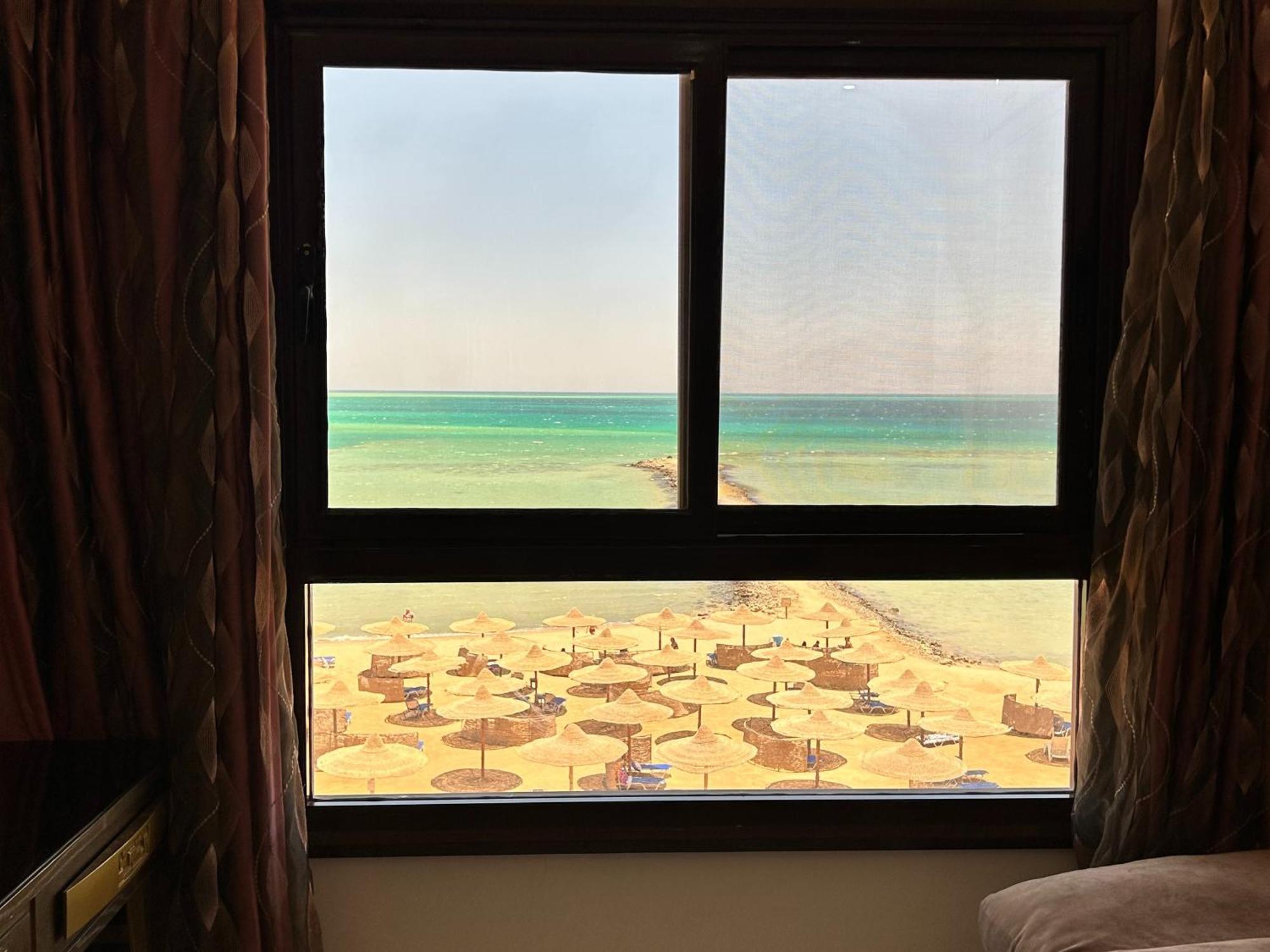Concierge At Turtles Hurghada